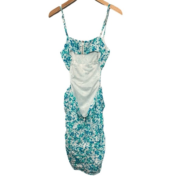 NWOT Sky to Moon Rouched Floral Open Back Mini Dress - Picture 2 of 5
